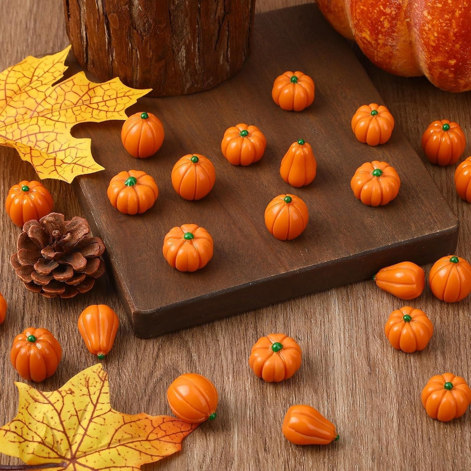 Halloween Pumpkin Trinkets, additional view